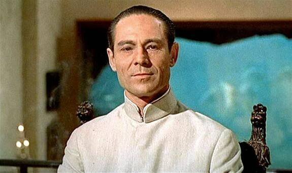 Zemřel bondovský Dr. No, herec Joseph Wiseman