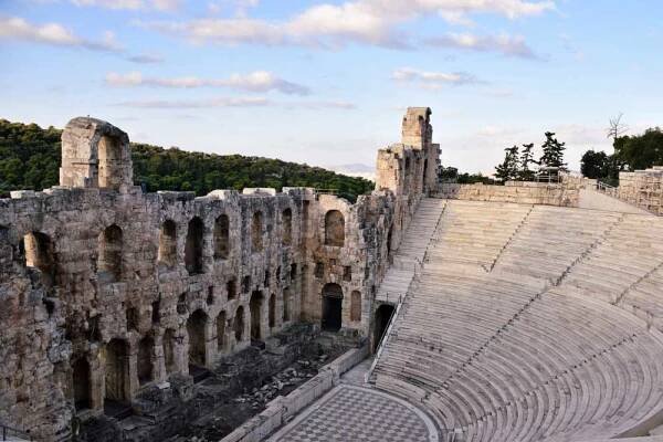 Pohodové Athény: Akropolis – kudy kráčely dějiny