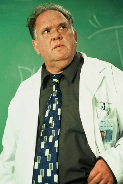 Lékařská akademie - Z filmu - Maury Chaykin