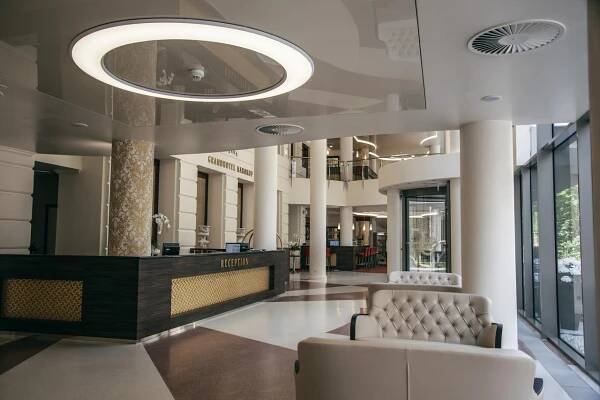 Posezení v ubytování Grandhotel Nabokov