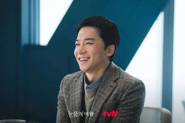 Kim Young-min in Královna slz (2024)