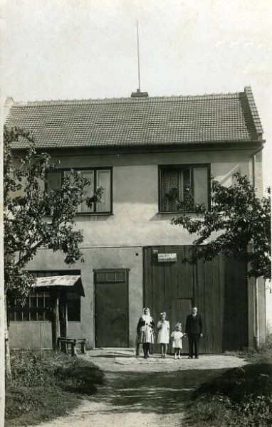 Kováři v Milokošti a Zarazicích - Veselí nad Moravou historické