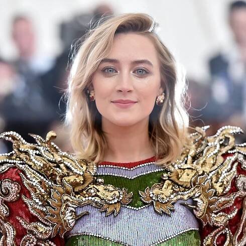 Saoirse Ronan Debuts Blunt Bob Haircut — See Photo