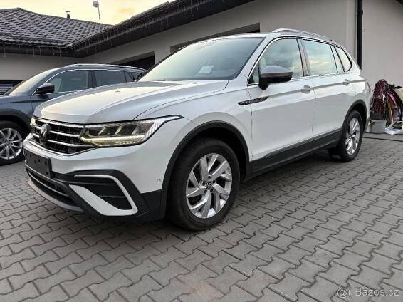 Tiguan Allspace 2tdi dsg m.rok2023 ful led Panorama acc