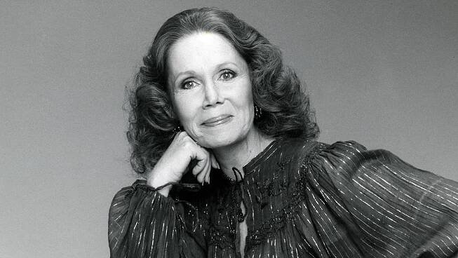 Katherine Helmond, the Man-Crazy Mother on ‘Who’s the Boss?,’ Dies at 89