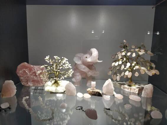 Muzeum Kamieni i Minerałów w Stroniu Śląskim (Muzeum) • Mapy.com