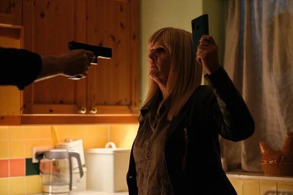 Protection - Conspiracy - Z filmu - Siobhan Finneran