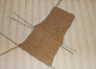 Pletení ponožek na patě pletením - popis krok za krokem pletení francouzské, rovné a rolnické paty