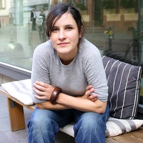 Theaterfrauen und Fotografinnen