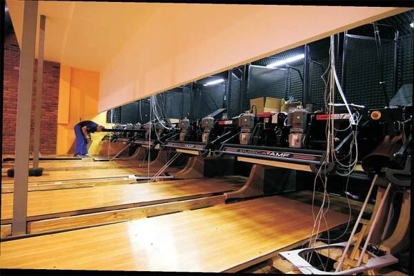 Jak vznikala nová Manta | Galerie | Bowling a restaurace Manta, Praha 6 