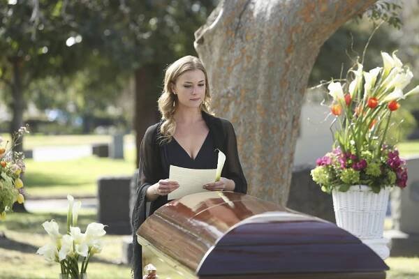 Pomsta - Odplata - Z filmu - Emily VanCamp