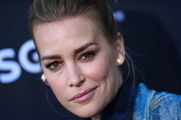 Piper Perabo Net Worth