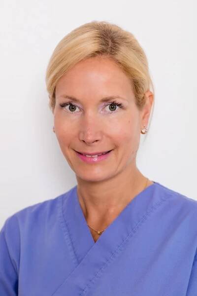 dr-med-dent-claudia-du%cc%88ren