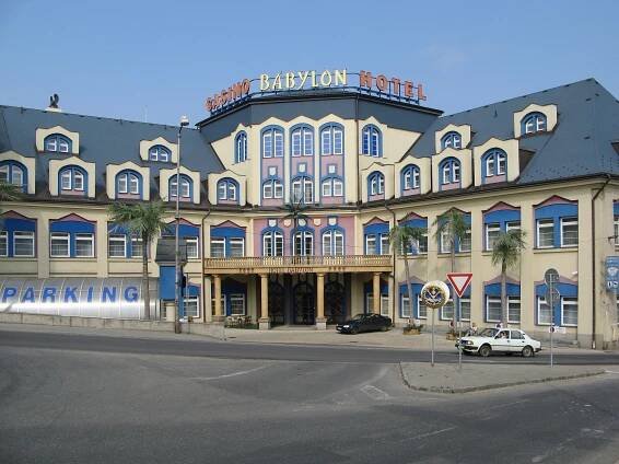 Soubor:Babylon Liberec 2.JPG