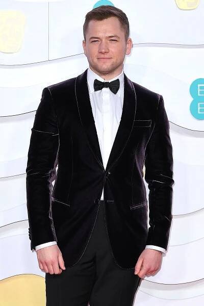 Stars With COVID-19 2022: Celebs Who Tested Positive for Coronavirus