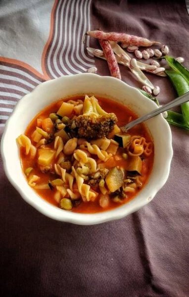Klasická minestrone polévka (Itálie) – JANKIN DENÍK
