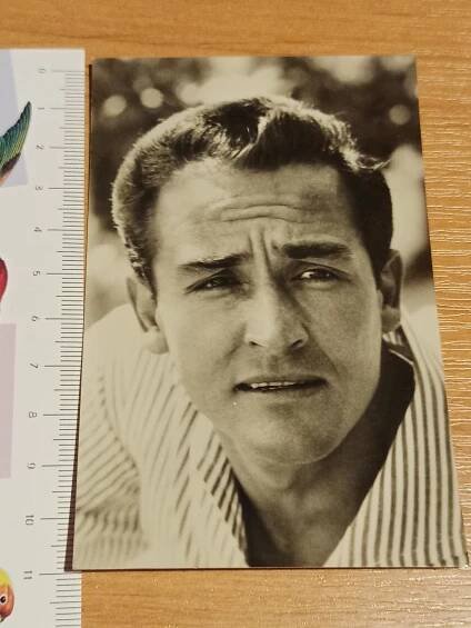 Kartička 020523 - herci, herečky, Vittorio Gassman - Sběratelství