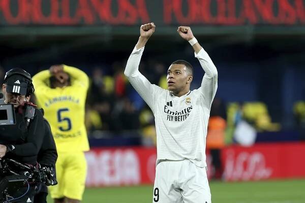 Mbappé zařídil výhru Realu Madrid, Krejčího Girona opět remizovala