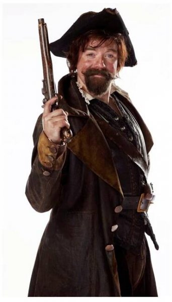 rufus-hound-doctor-who-jacket