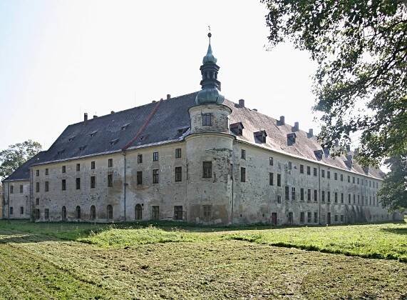 Zámek Janovice u Rýmařova