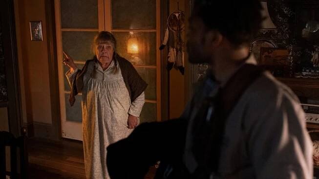 Noni Hazlehurst - Sting - Z filmu