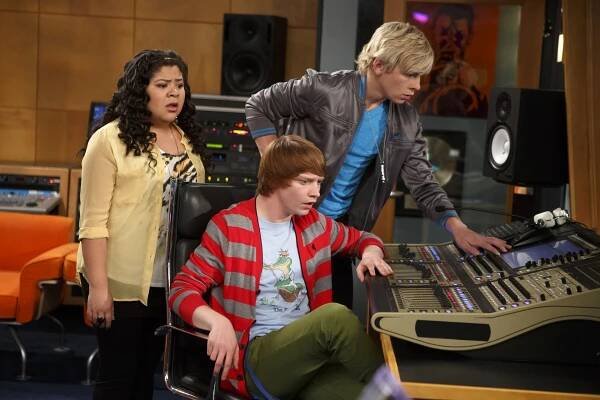 Austin a Ally - Tracks & Troubles - Z filmu - Raini Rodriguez, Calum Worthy, Ross Lynch