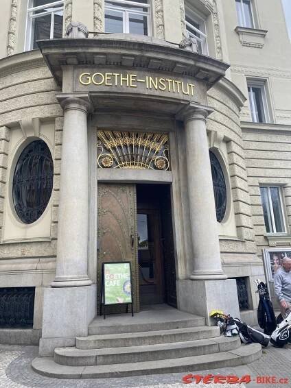Výstava – Kolo v čase nesvobody, Goethe Institut, Praha - Česká republika - Velo muzea - Velo muzea - ŠTĚRBA-BIKE.cz