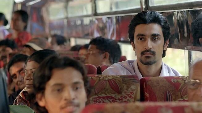 Kunal Kapoor - Kaun Kitney Paani Mein - Z filmu