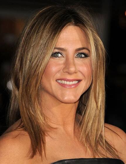 jennifer aniston religion political views