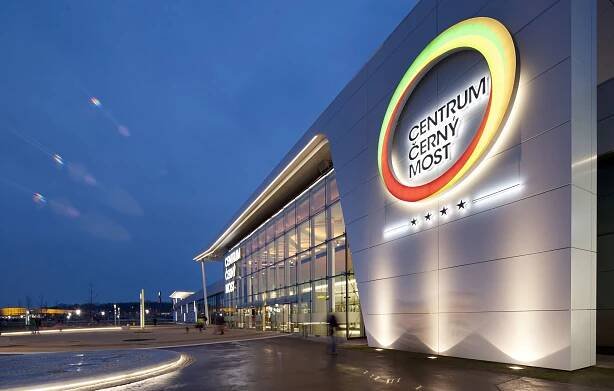 Centrum Černý Most otevře na střeše saunový svět