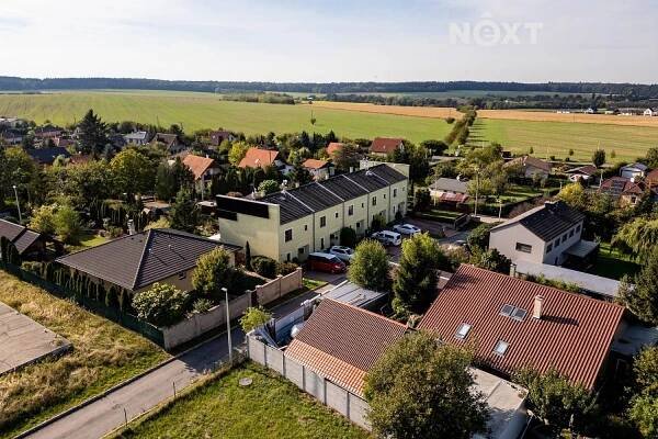 Prodej Dům, Třešňová, Doubravčice, okres Kolín