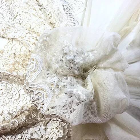 Efektní krajka ARM 18039 (Ermanno Scervino) — Par Excellence