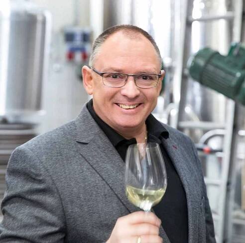 Sekt Welschriesling Brut 750ml von Sektkellerei Szigeti