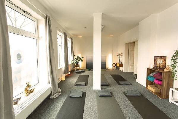 Healing House Hamburg - www.yoganacht.de