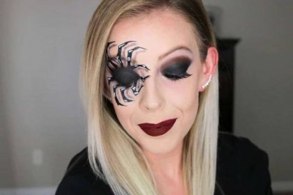 Spooky Spider Makeup Halloween Look