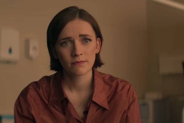 You Star Charlotte Ritchie Has the Best Theory About What Joe Told Lady Phoebe