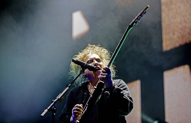 Fotky z koncertu: The Cure převlékli Prahu do černé