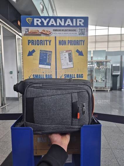 RGL Malá cestovní taška RYANAIR ZAVAZADLO kabinové letadlo Sada bez