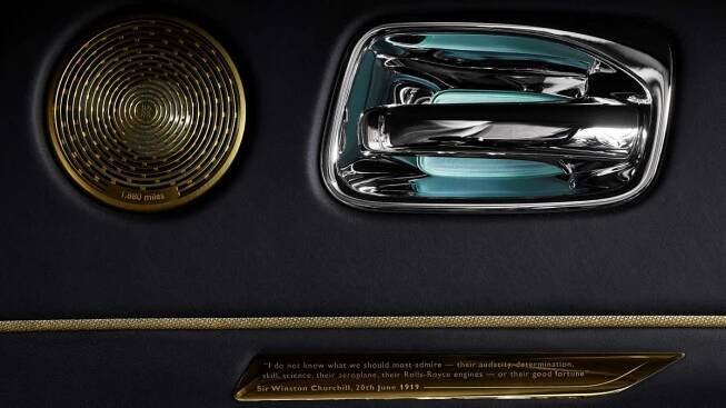 rolls-royce-wraith-eagle-viii (21) - auto-mania.cz