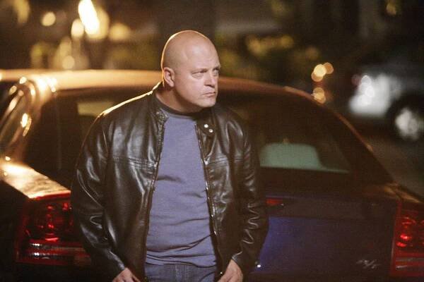 Policejní odznak - Spanish Practices - Z filmu - Michael Chiklis