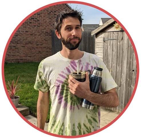 bio pic for Sebastian Garcia Vivas, member of The Broke Backpacker team