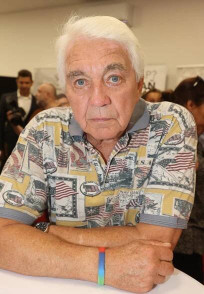 Pohřeb Jeana-Paula Belmonda (†88): Pozvali Jiřího Krampola (83)!