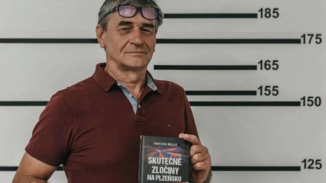 Brutální vražda seniora, vraždící bratři a další skutečné zločiny v nové knize