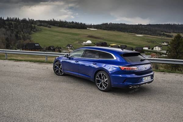 Prvá jazda: Volkswagen Arteon R Shooting Brake je perfektný cruiser - AutoGrip