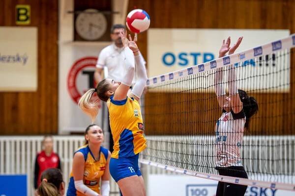 OBRAZEM: Ostrava byla agresivní v útoku i obraně, s Olomoucí neztratila ani set