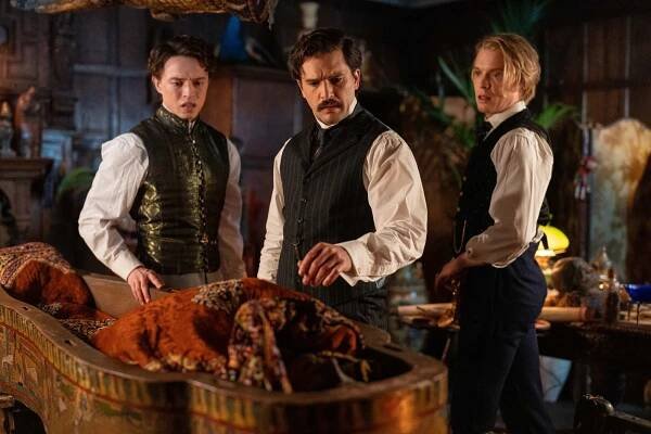 Lot No. 249 - A Ghost Story for Christmas ,Monkhouse Lee (COLIN RYAN), Smith (KIT HARINGTON), Bellingham (FREDDIE FOX),**STRICRTLY EMBARGOED UNTIL 28th NOVEMBER 2023**,Adorable Media Ltd.,Colin Hutton BBC TV TV Still