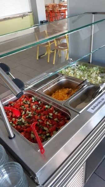 Salátový bar - Základní škola F. L. Čelakovského Strakonice