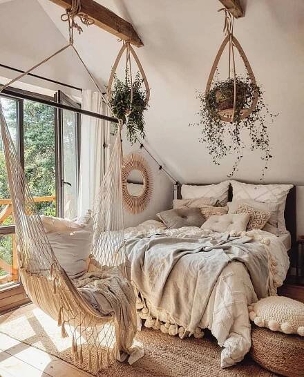 Tulip & Sage - Lifestyle Rooted in Self-Care | Bedroom makeover, Bedroom interior, Redecorate bedroom