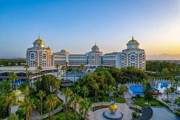 Delphin Be Grand Rezort 5*