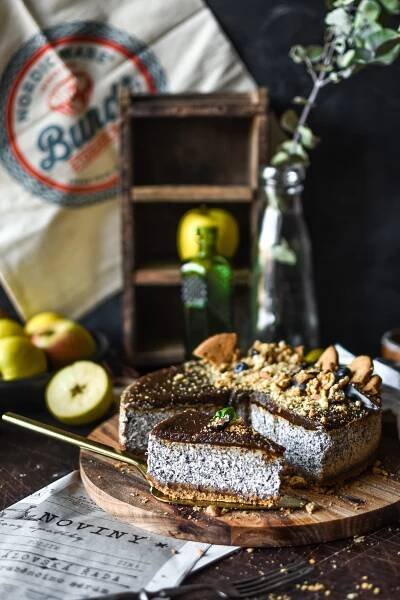 Makový cheesecake s jablečno-švestkovými povidly – MamaChef